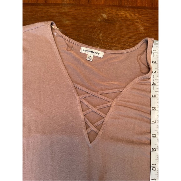 ROOMMATES Long Bell Sleeve Lace-Up Loose Top - Picture 4 of 4